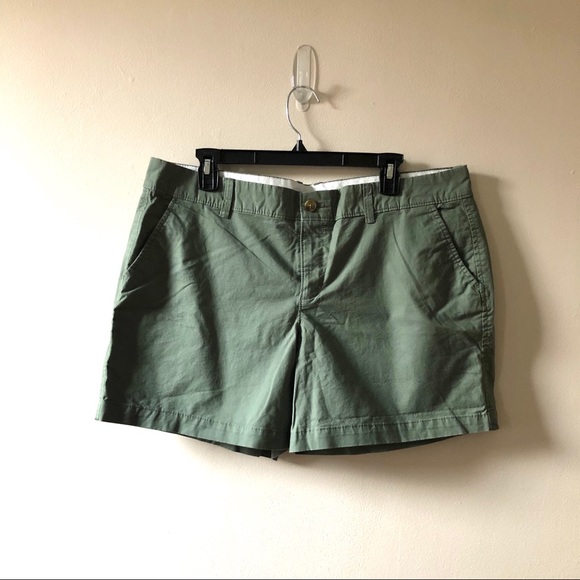 Old Navy Pants - Old Navy Green Khaki Shorts